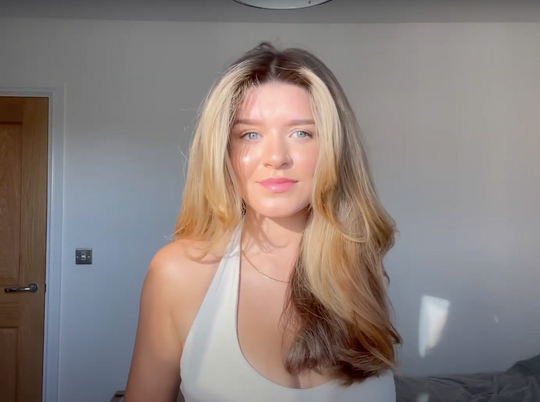 How to: Bouncy Blow Dry Your Own Hair, You will want to try this!